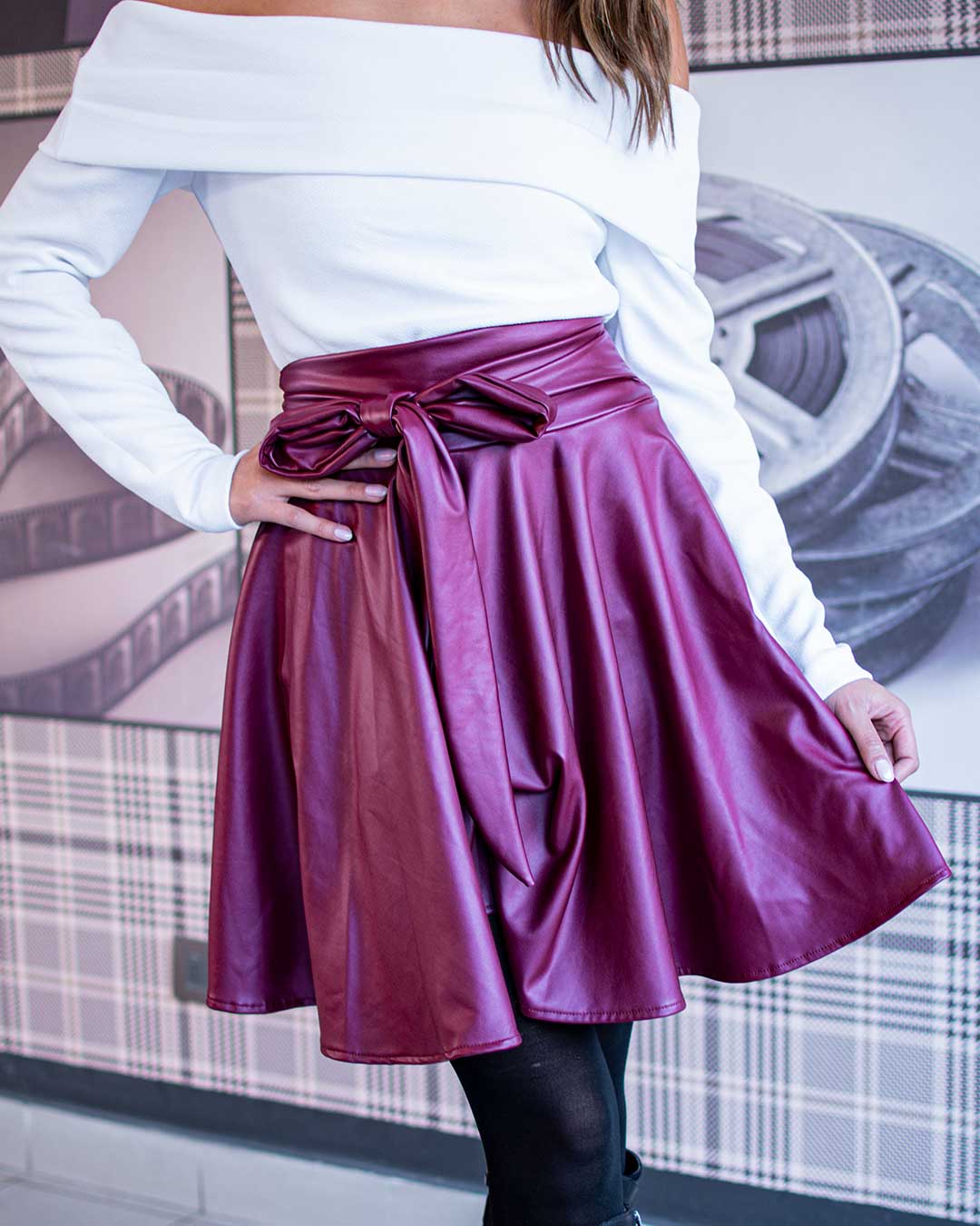 Minifalda Eco Cuero Ruby Burdeo