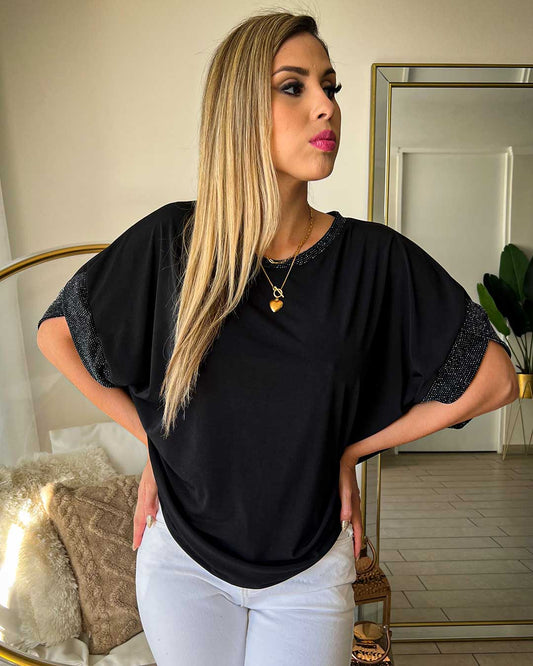 Polera Patti Color Negro Manga Brillos